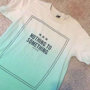 Weirdly motivational ombré T-shirt